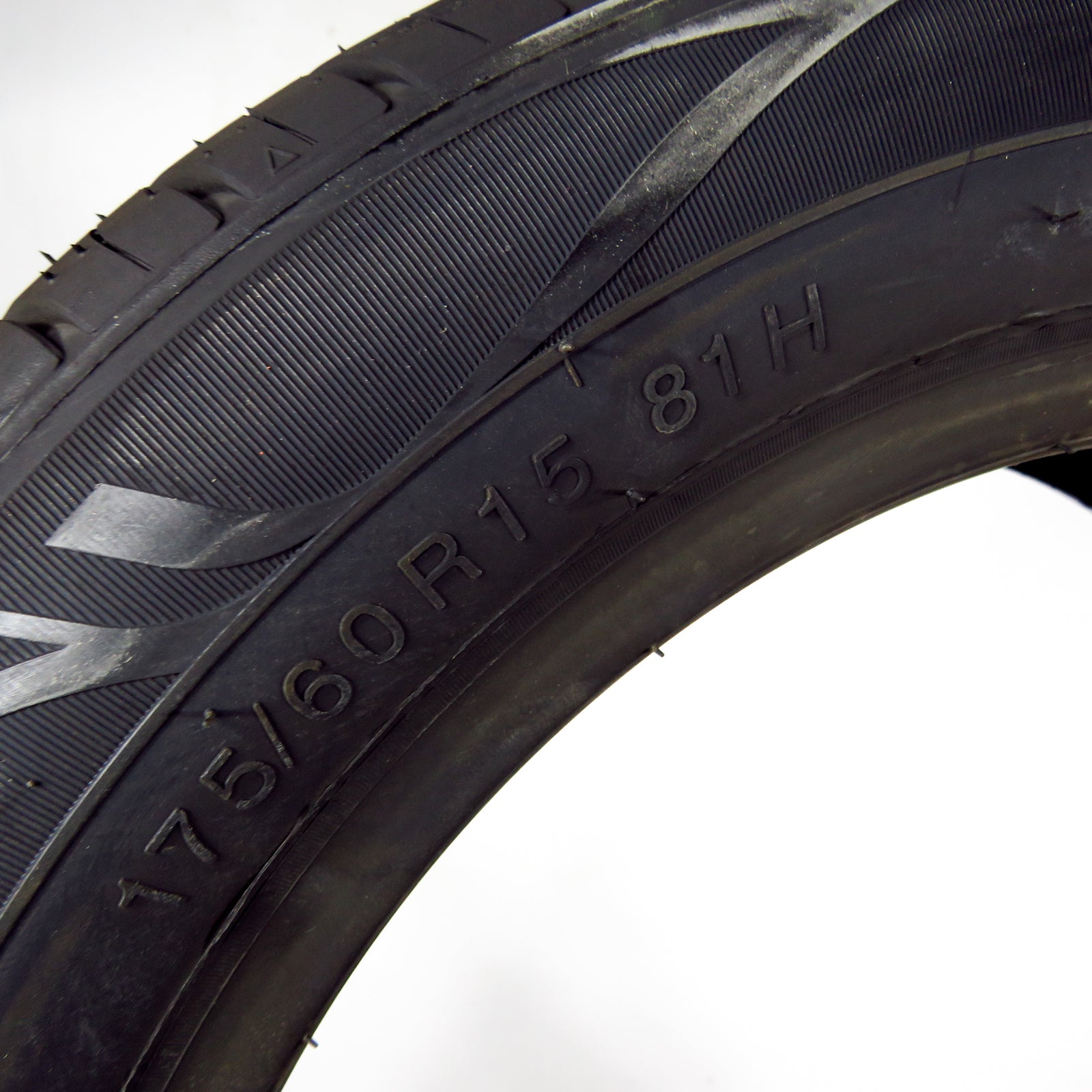 NEUM 175/60R15 81H ULTIMATOUR DELMAX