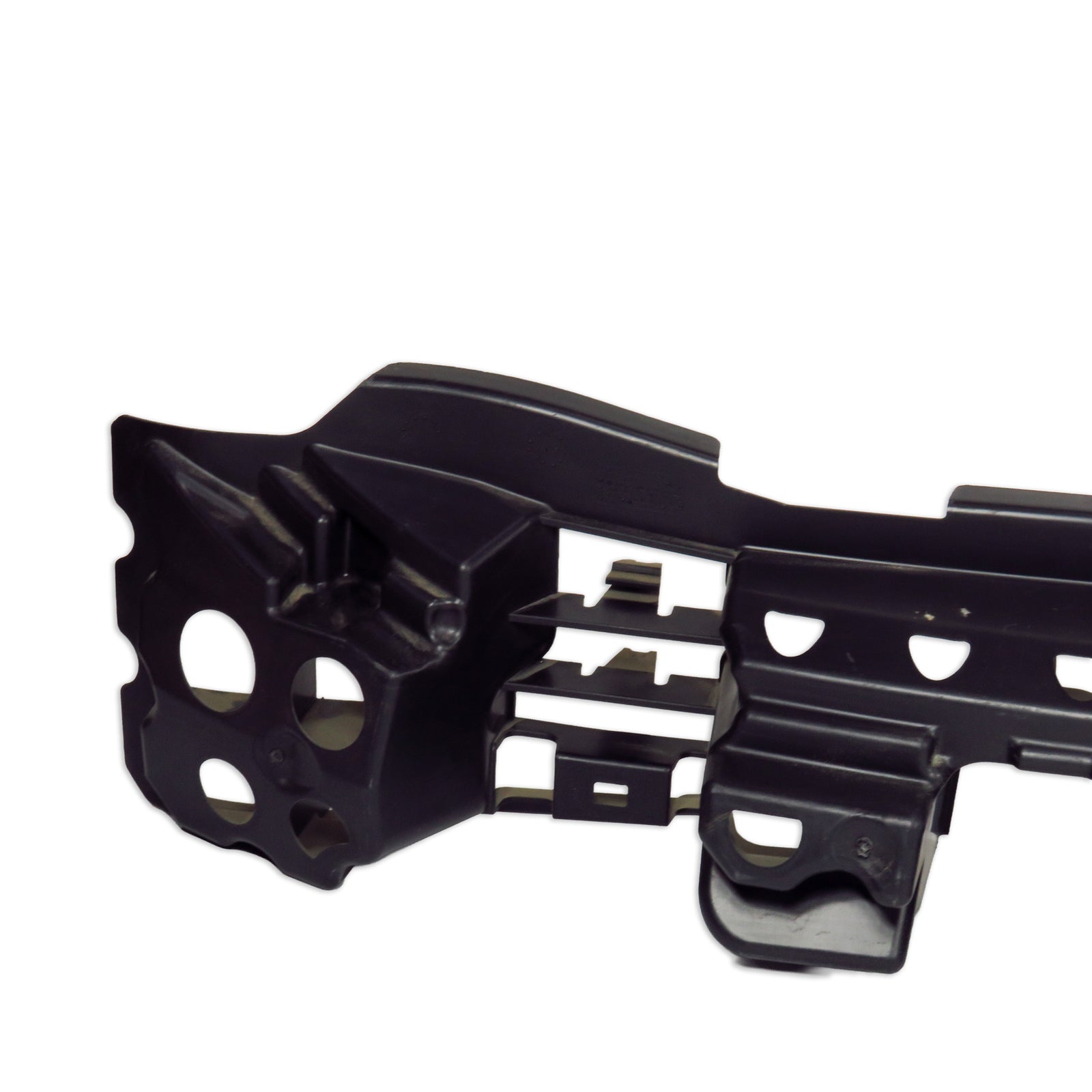Aislante Barra Parachoques Ford Focus 2015