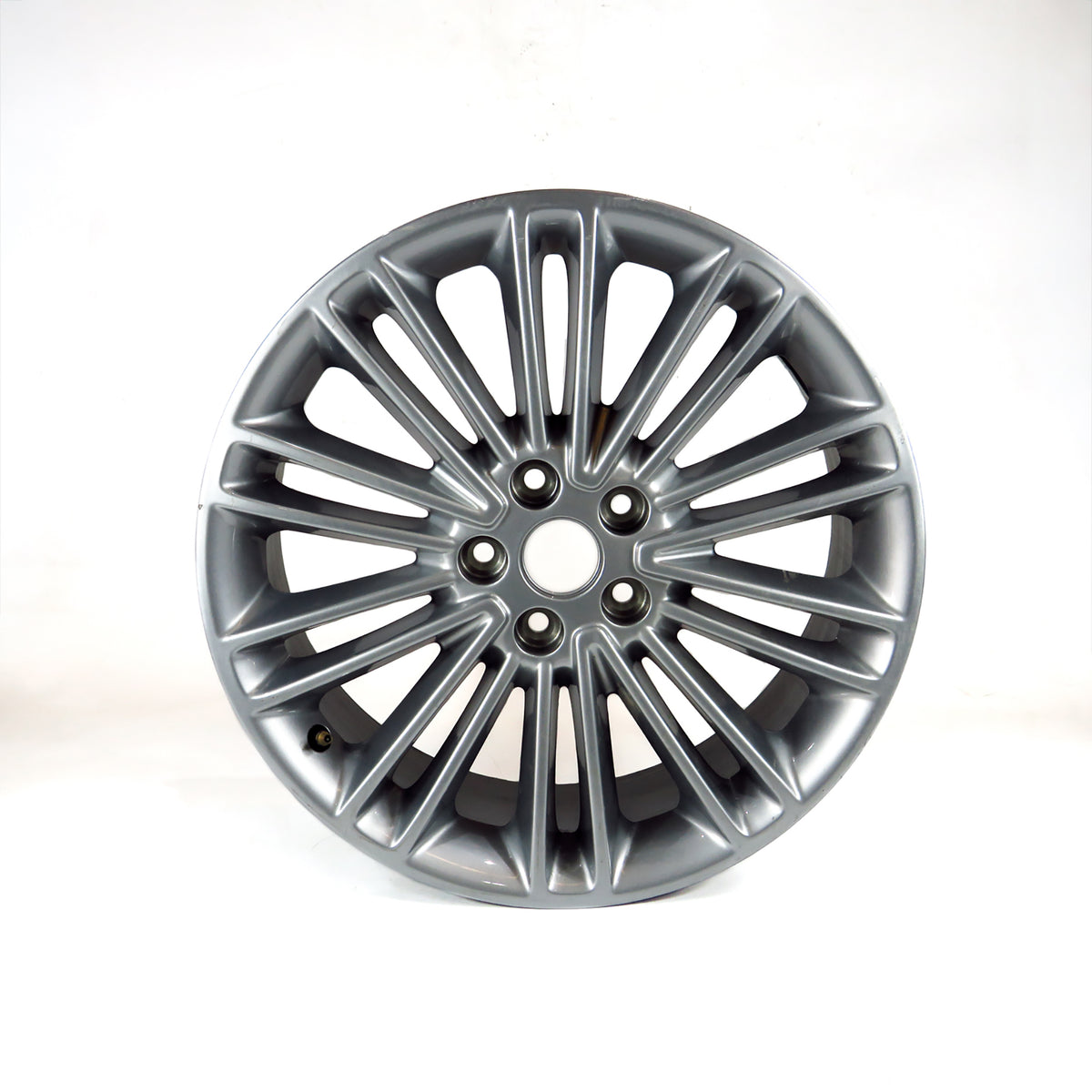 LLANTA ARO 18 FUSION 2015/2.0/B/