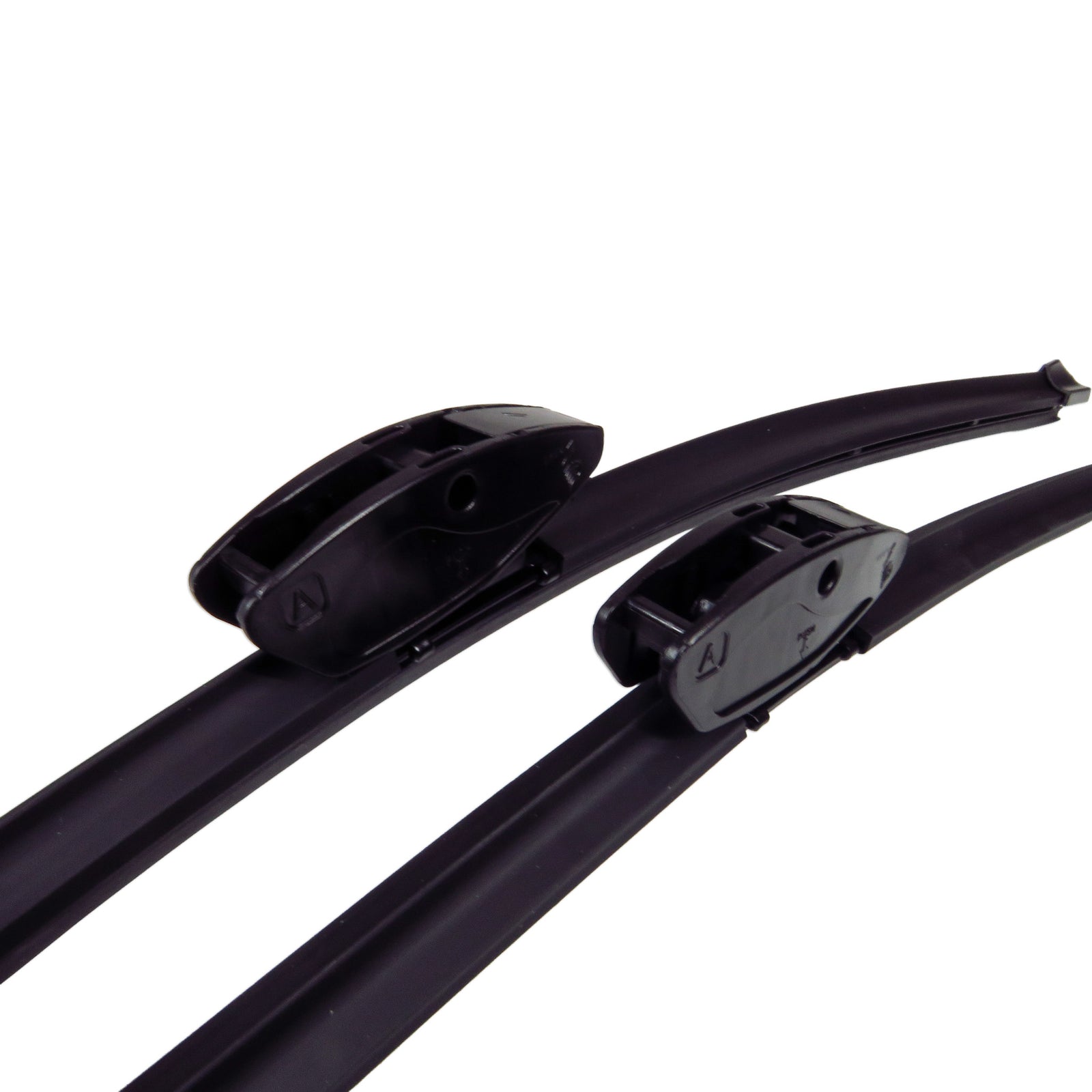 KIT PLUMILLAS JETOUR X70 PLUS 24"/18"