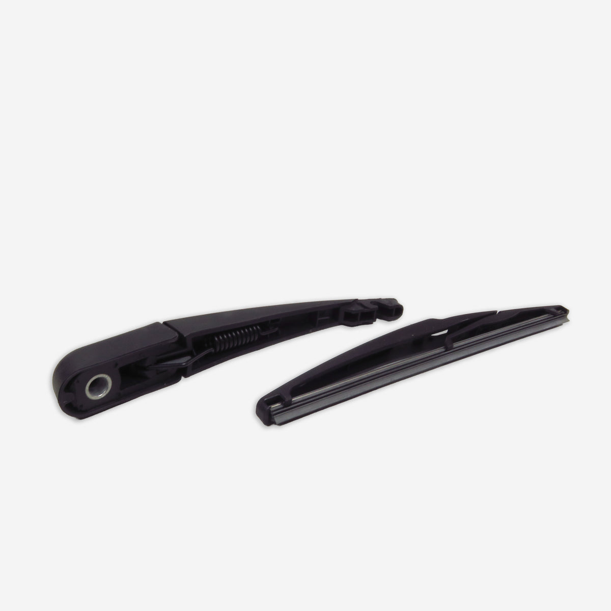 PLUMILLA BAIC PLUS 2015/TR/B/